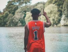 塔图姆连续三场比赛得分超过大比分获胜，篮网不断突破！上演精彩一战