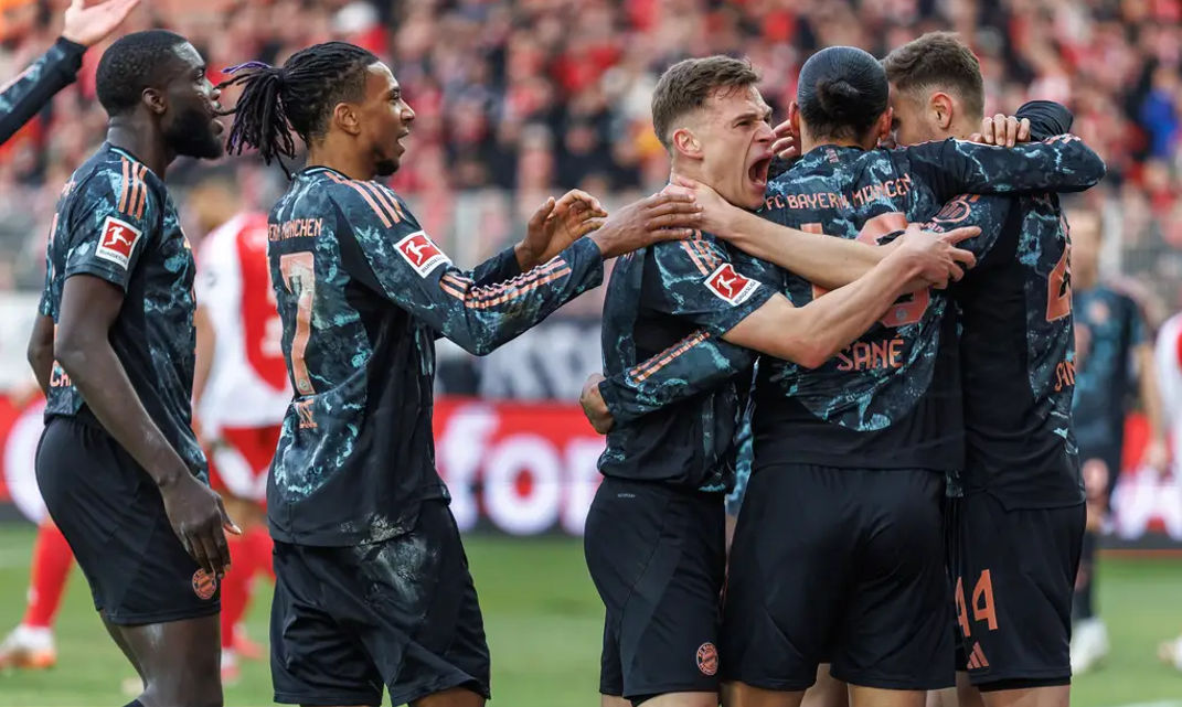 德甲决赛激情夜!布伦森里突外投,达拉斯独行侠险胜上海申花(杨瀚森nba夏季联赛首秀回放)